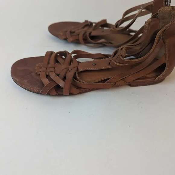 UGG Gladiator Sandals - 7 - Picture 10 of 12